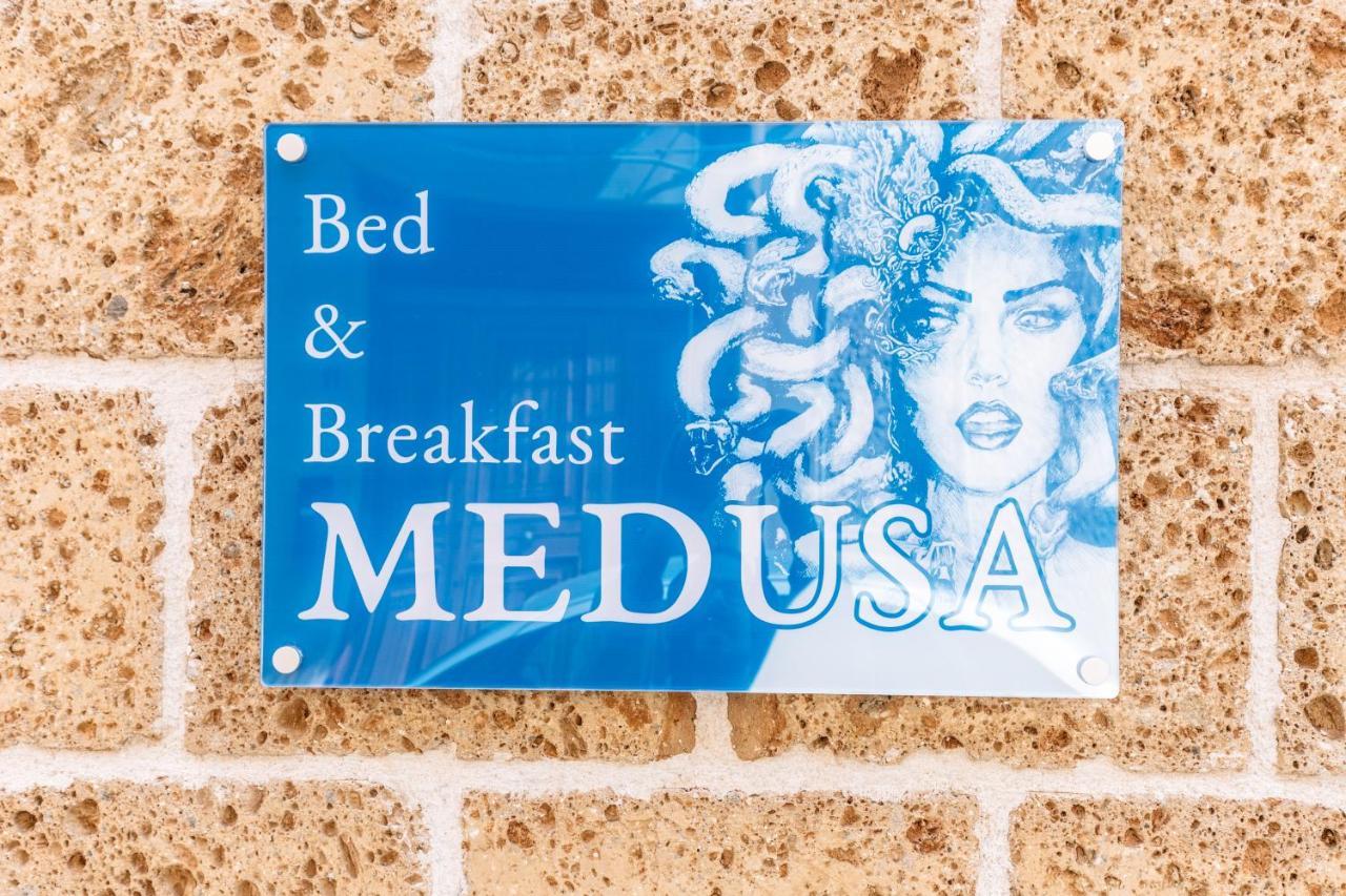 B&B Medusa Santa Flavia Extérieur photo
